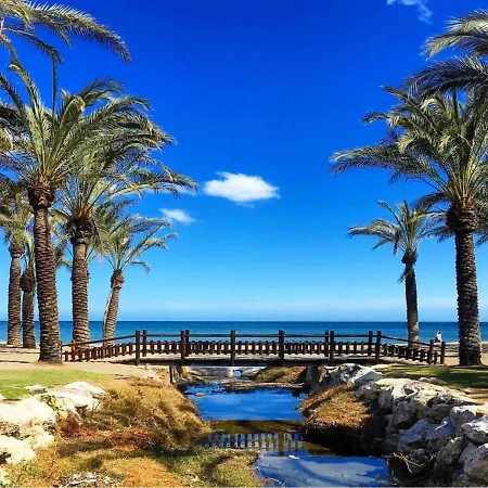 Paris Town - Апартаменти